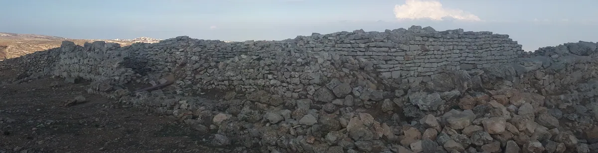 Ai — archaeological / architectural site